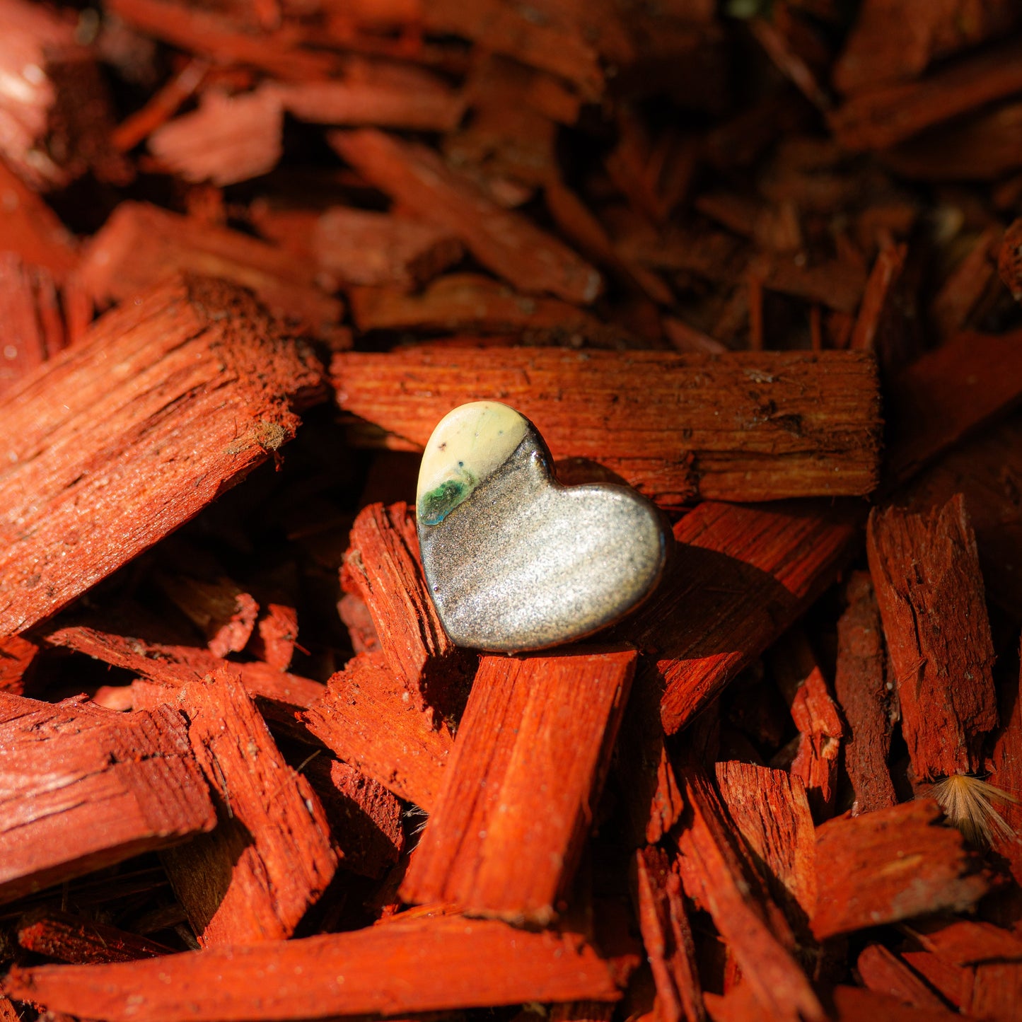 Inel inimă gri metalic | Ecluze Studio