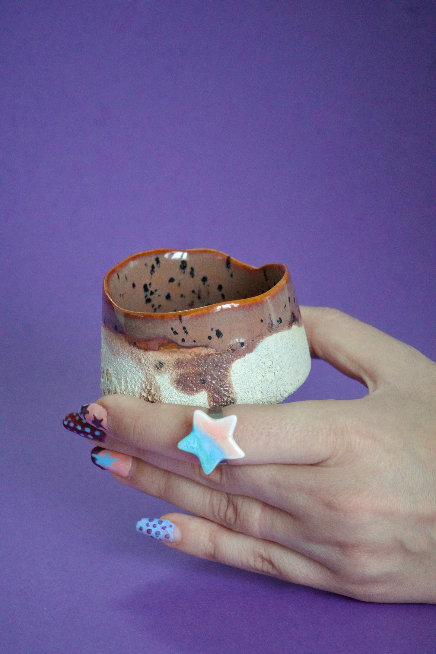 Cană espresso – Brun pastel & crem | Ecluze Studio