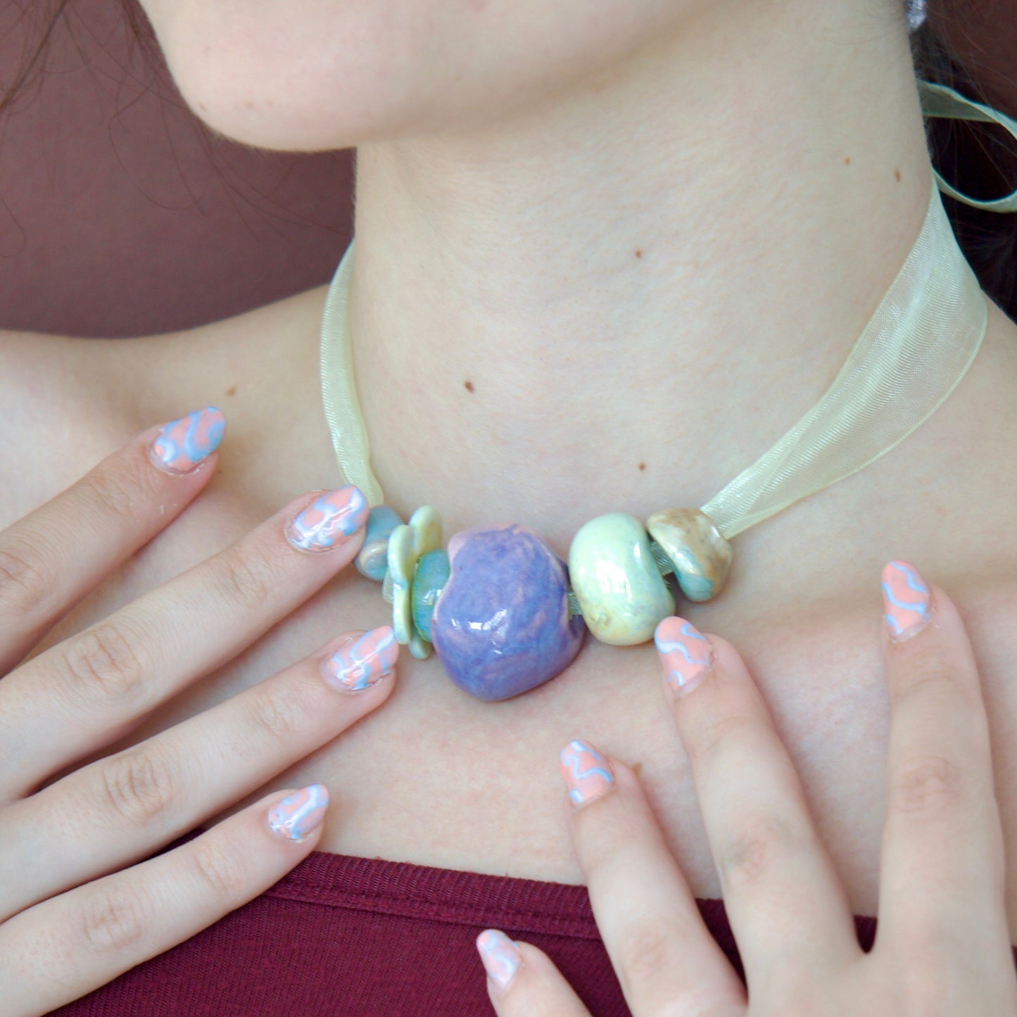 Colier Sugar Babe cu mărgele/charms