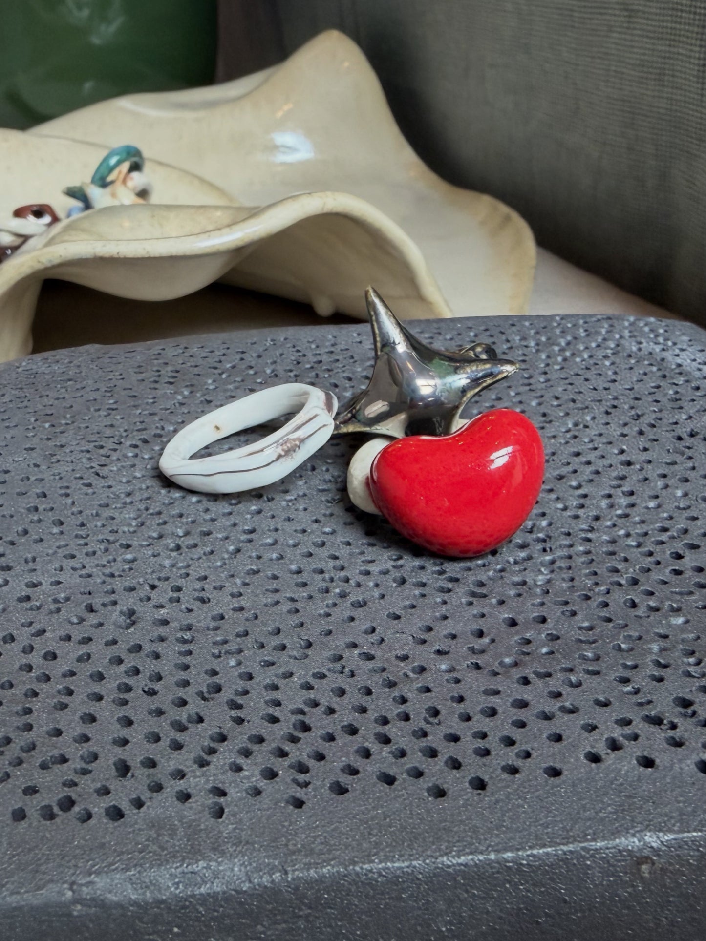 Inel ceramică Inimă Roșie | Ecluze Studio