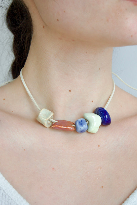 Colier cu mărgele din ceramică | Ecluze Studio
