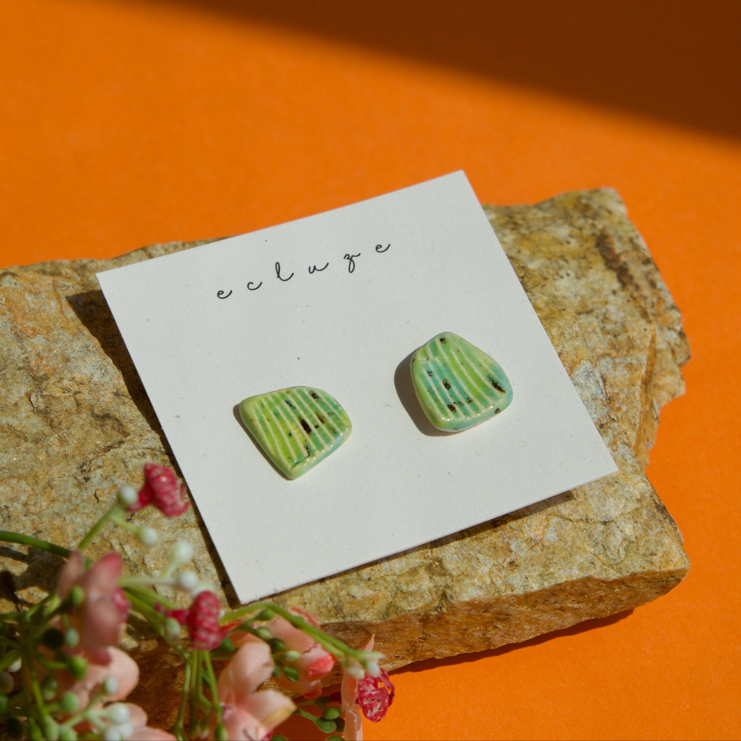 Cercei geometrici verzi din ceramică | Ecluze Studio