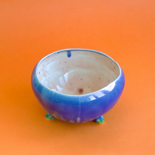 Bol sferic cu piciorușe | Ecluze Studio