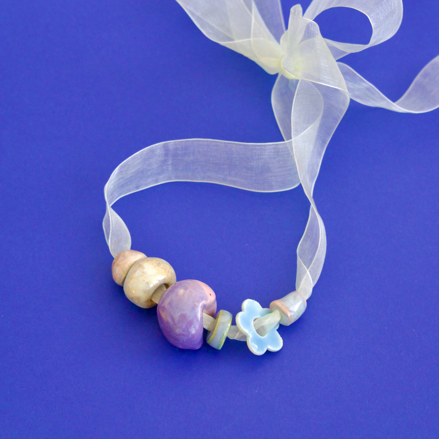 Colier Sugar Babe cu mărgele/charms