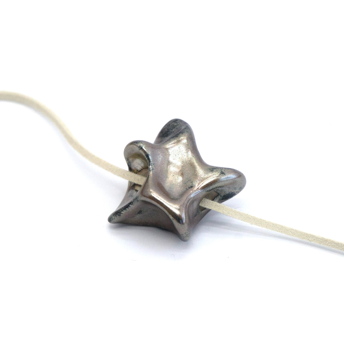 Charm din ceramică – Stea Gri metalic | Ecluze Studio