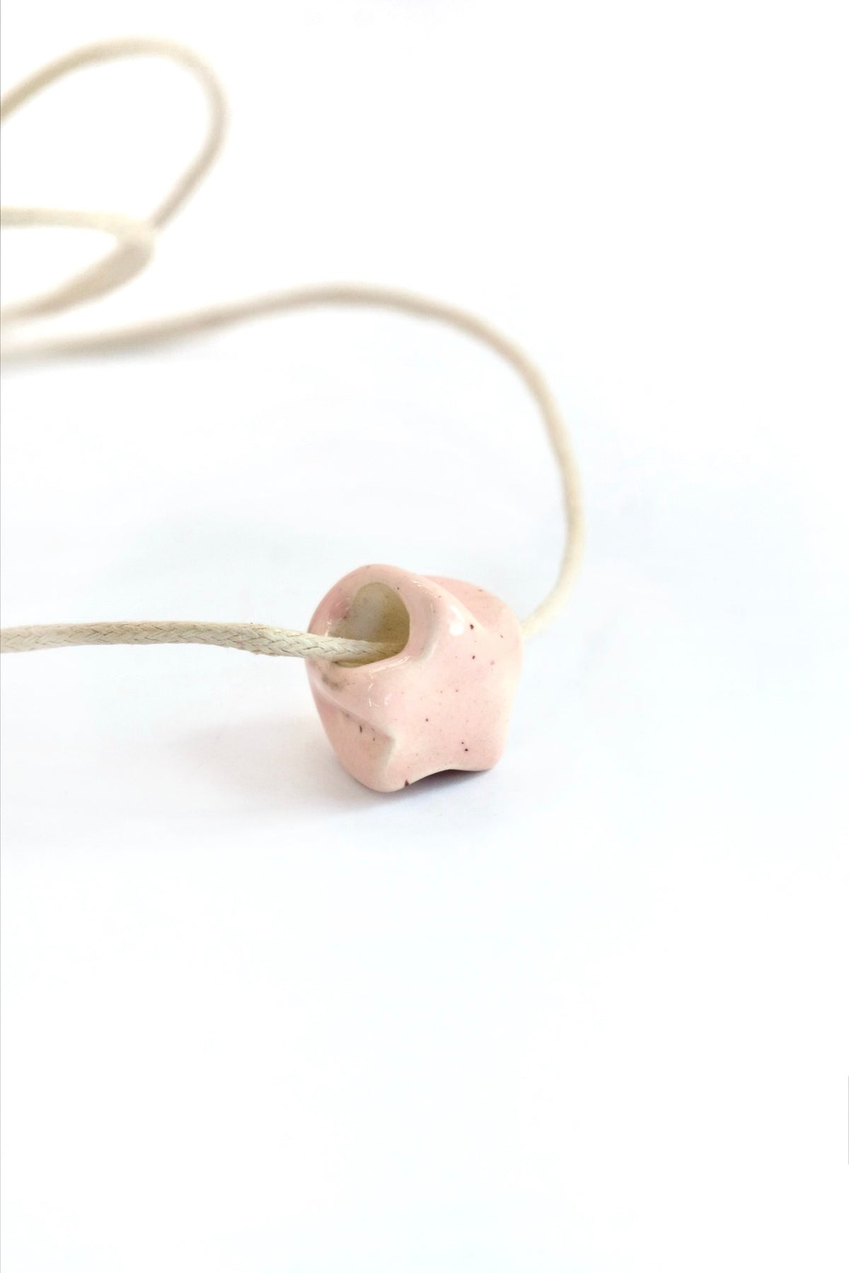 Charm din ceramică – Stea rose | Ecluze Studio